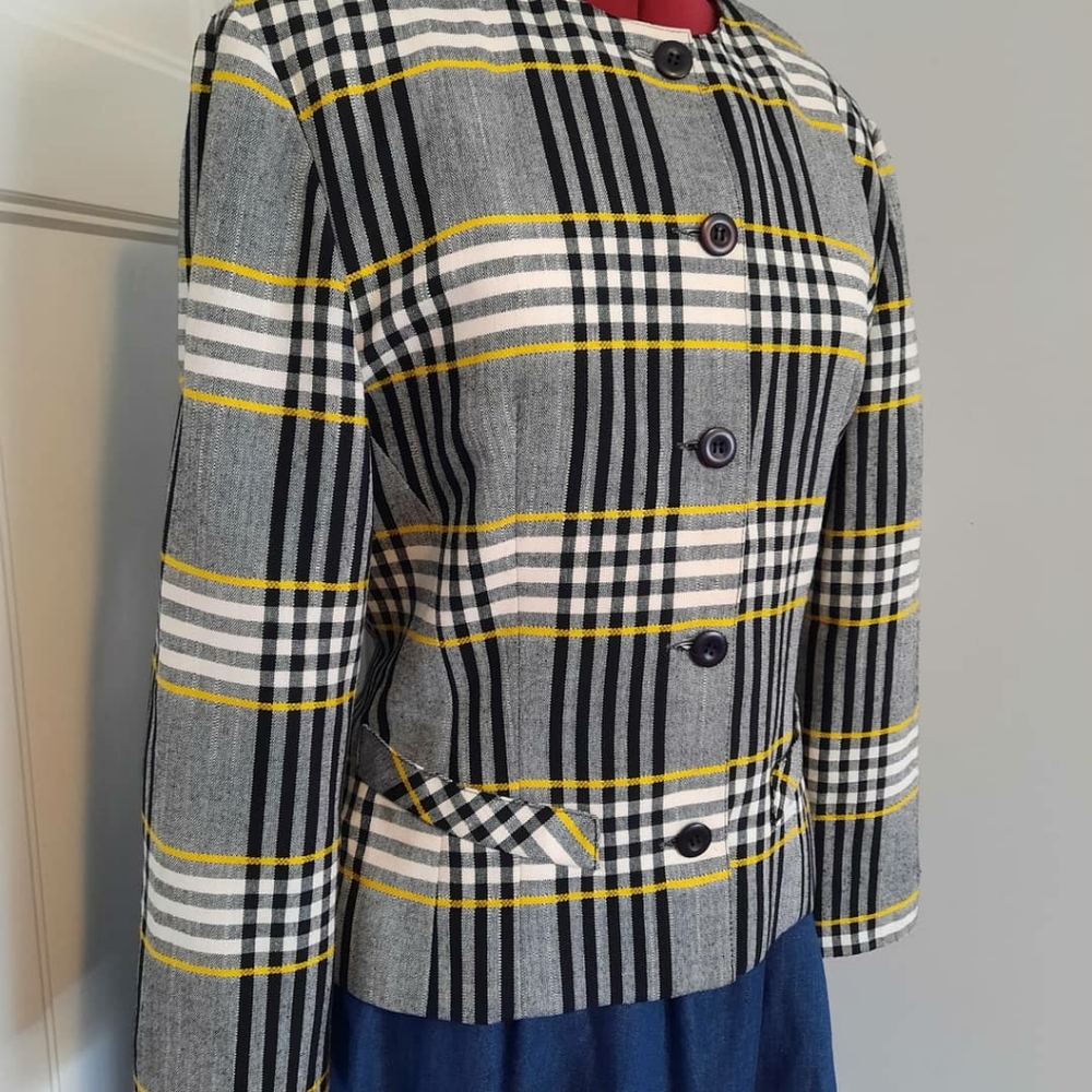 Vintage plaid tailored button up coat